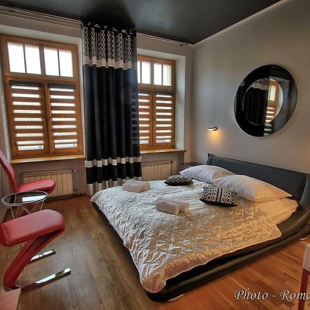 Polonia Hotel Остров Велкополски Екстериор снимка
