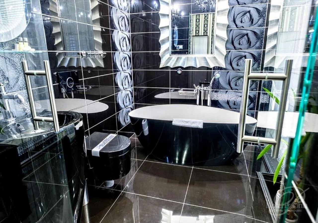 Polonia Hotel Остров Велкополски Екстериор снимка