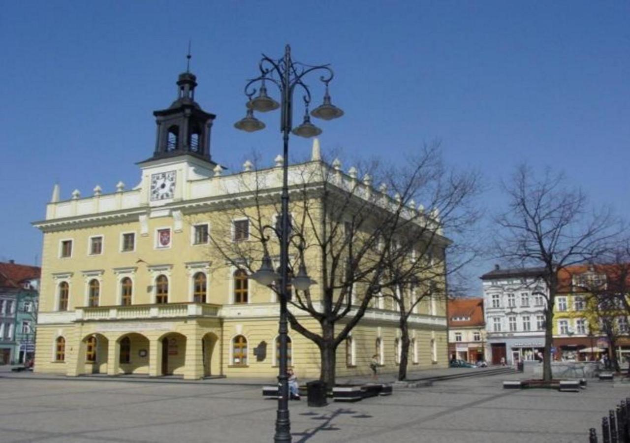Polonia Hotel Остров Велкополски Екстериор снимка