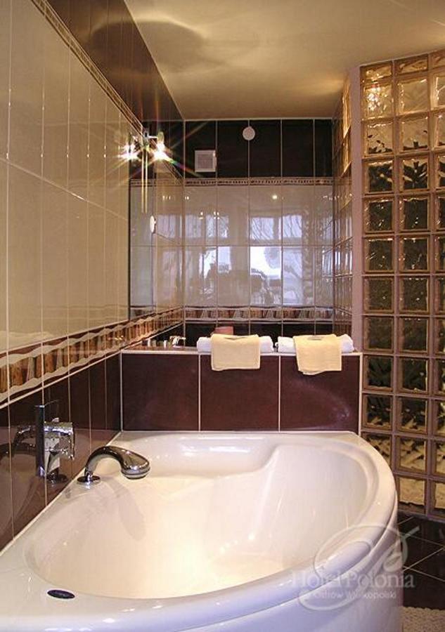 Polonia Hotel Остров Велкополски Екстериор снимка